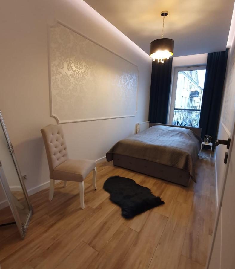 Apartament Skarbowa Leszno  Bagian luar foto